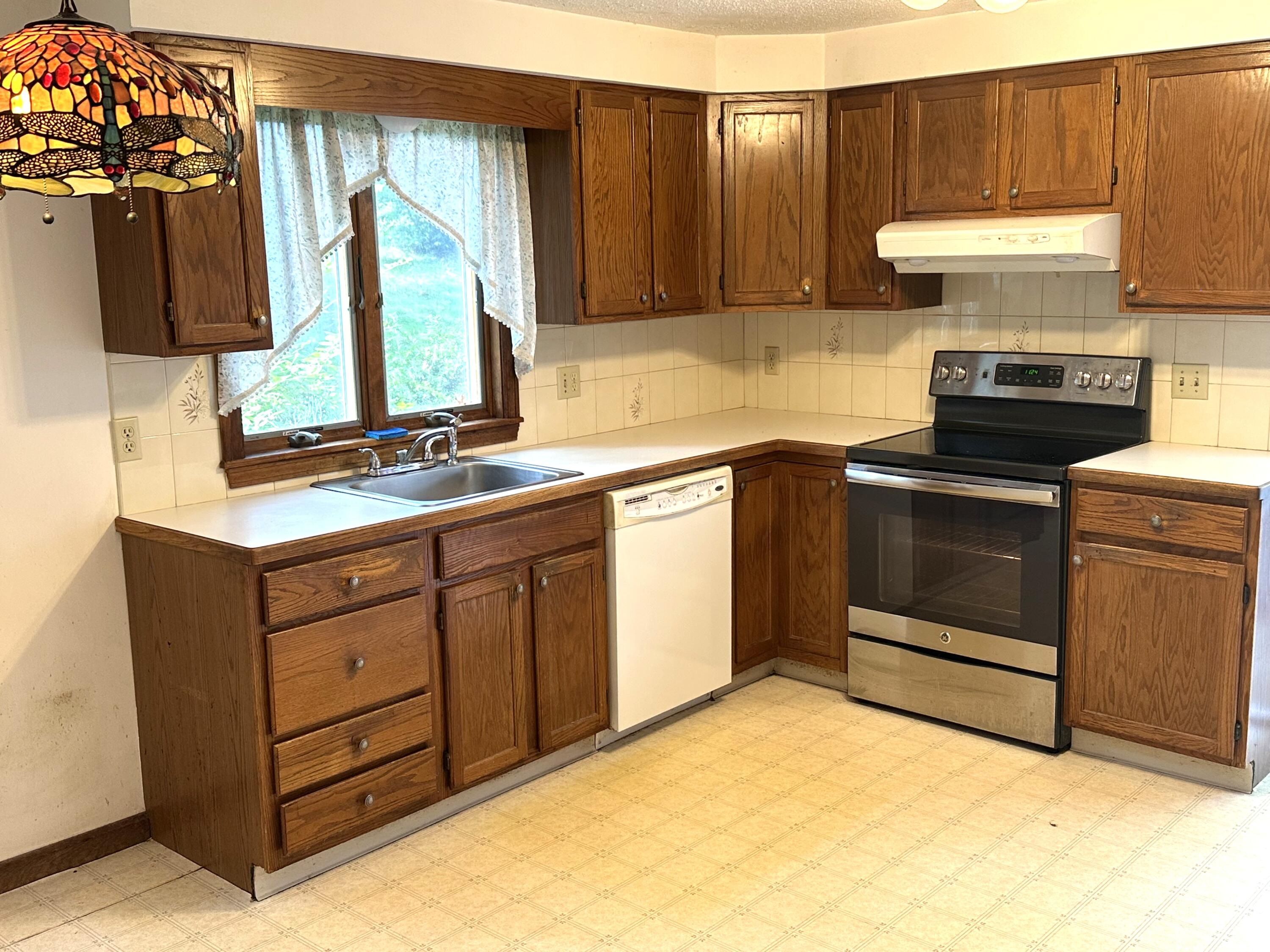 8 Deep Wood Drive Forestdale MA 02644