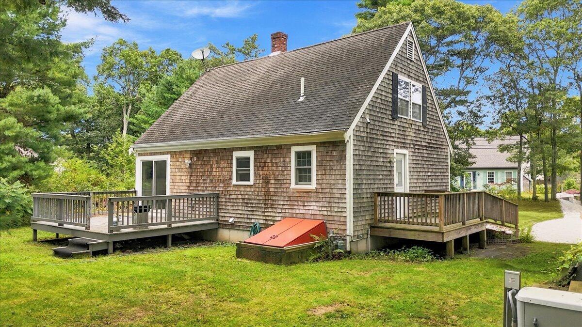 37 Gooseberry Lane Marstons Mills MA 02648