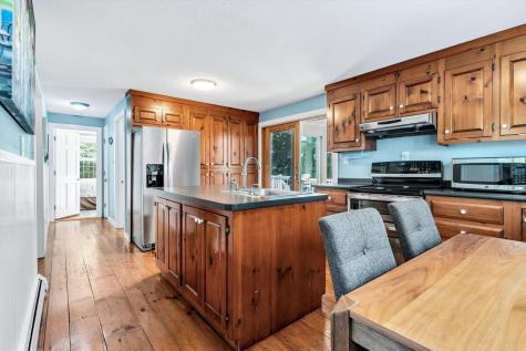 51 Tracy Lane Brewster MA 02631