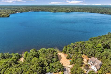 51 Tracy Lane Brewster MA 02631