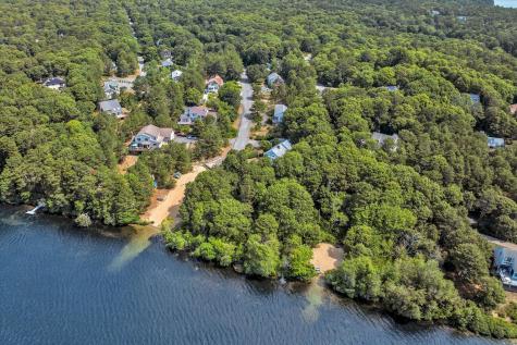 51 Tracy Lane Brewster MA 02631