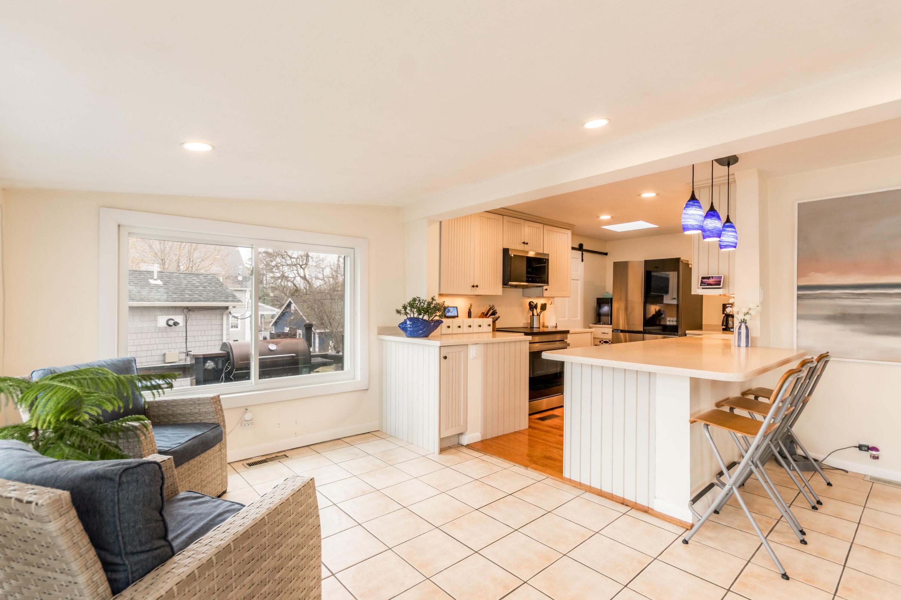 10 Sunset Avenue Wareham MA 02558