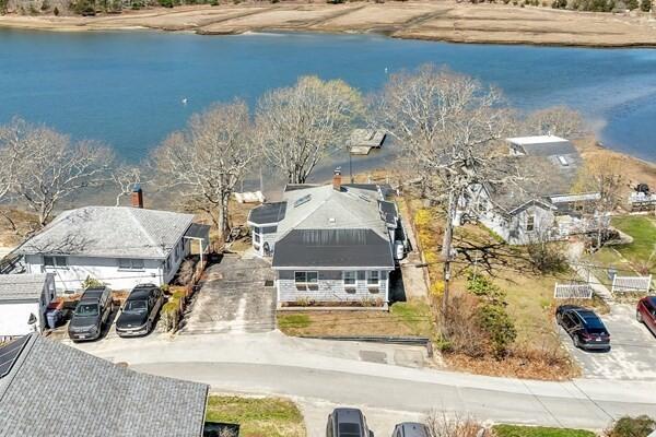 10 Sunset Avenue Wareham MA 02558