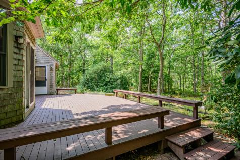325 Braggs Lane Barnstable MA 02630