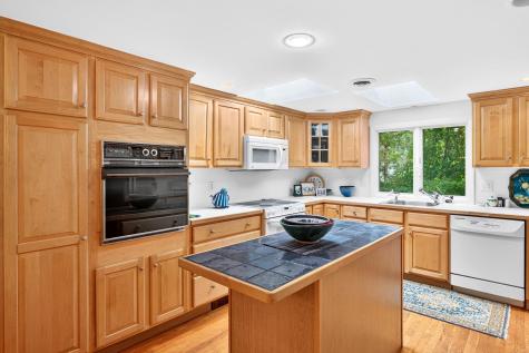 11 Barnabas Road Falmouth MA 02540