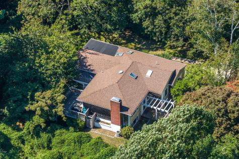 11 Barnabas Road Falmouth MA 02540