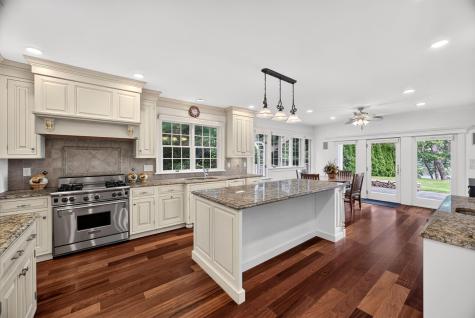 282 Baxters Neck Road Marstons Mills MA 02648