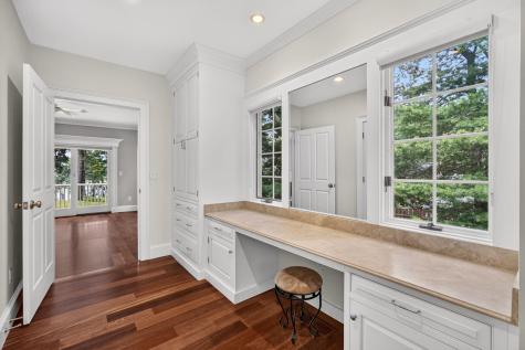 282 Baxters Neck Road Marstons Mills MA 02648