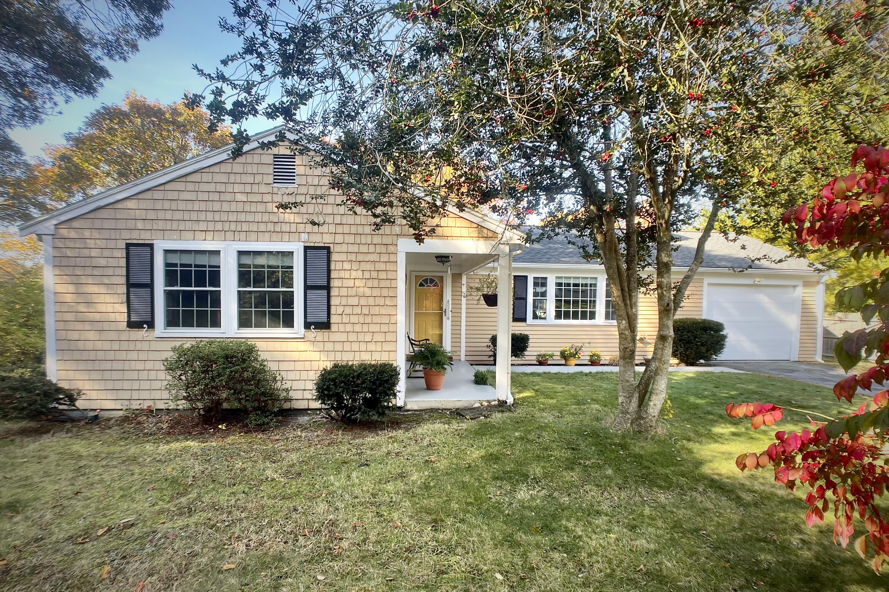 21 Silver Lane Barnstable MA 02601