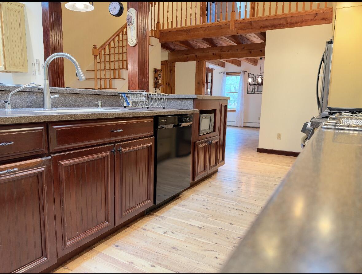 15 Tobisset Street Mashpee MA 02649