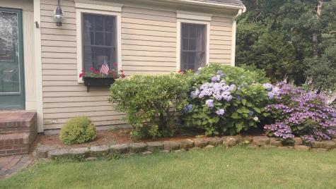15 Tobisset Street Mashpee MA 02649