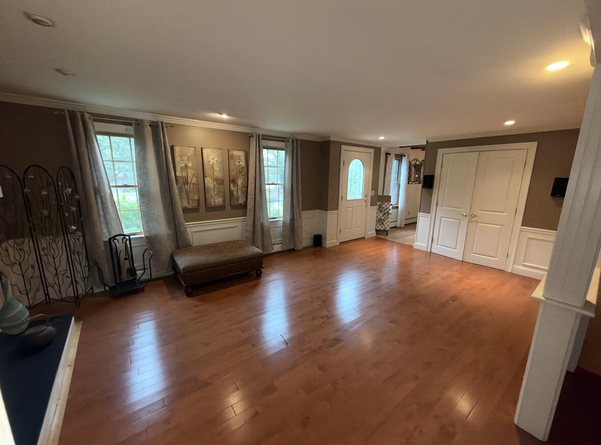 15 Tobisset Street Mashpee MA 02649