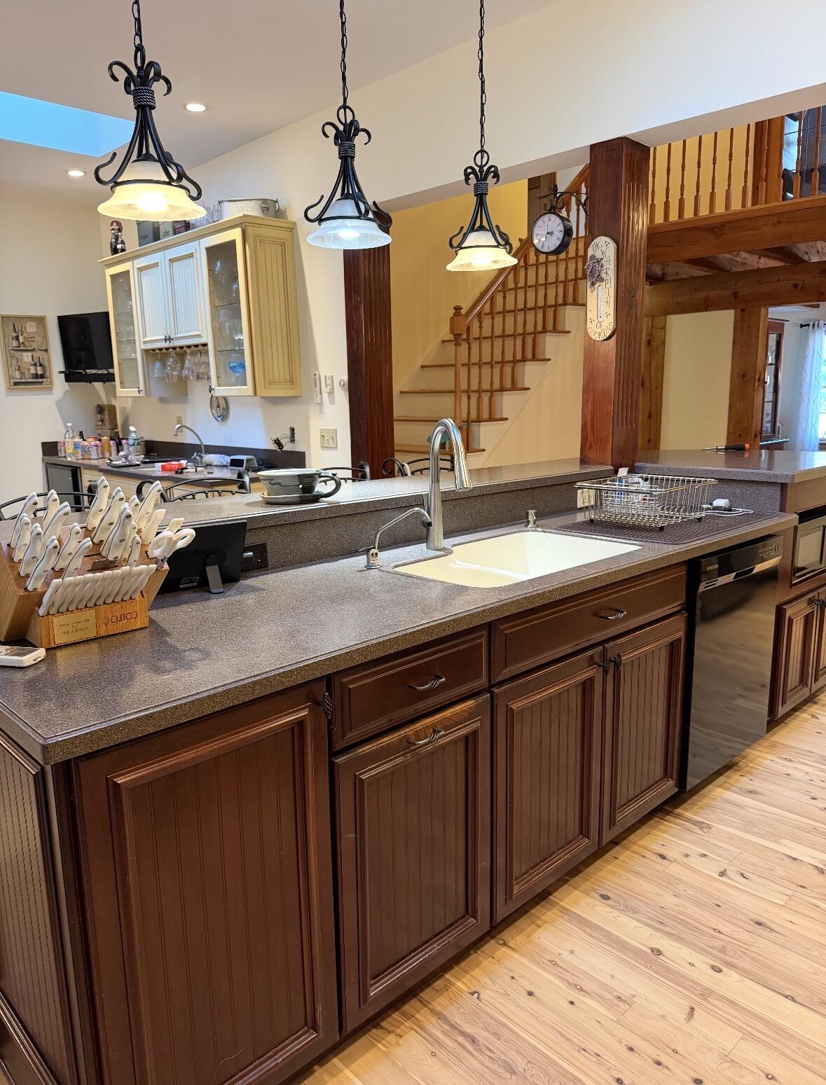 15 Tobisset Street Mashpee MA 02649