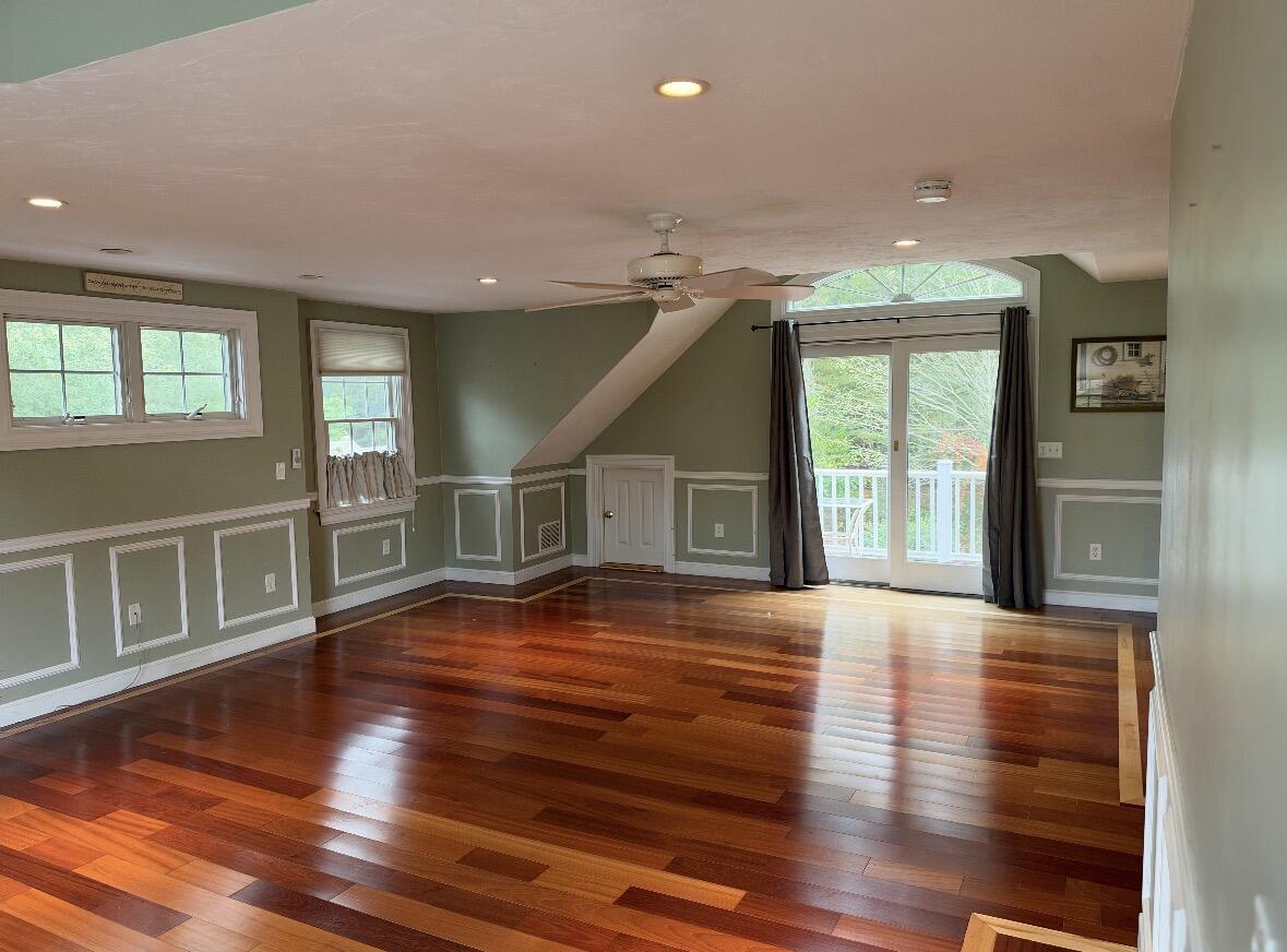 15 Tobisset Street Mashpee MA 02649