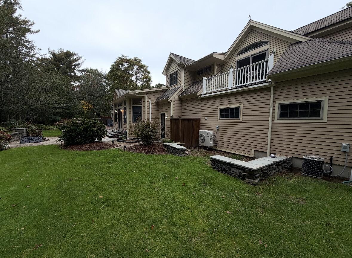 15 Tobisset Street Mashpee MA 02649