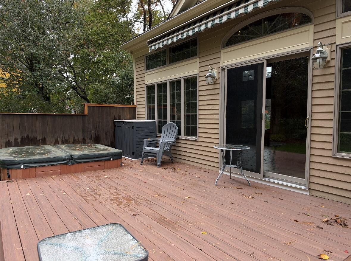 15 Tobisset Street Mashpee MA 02649