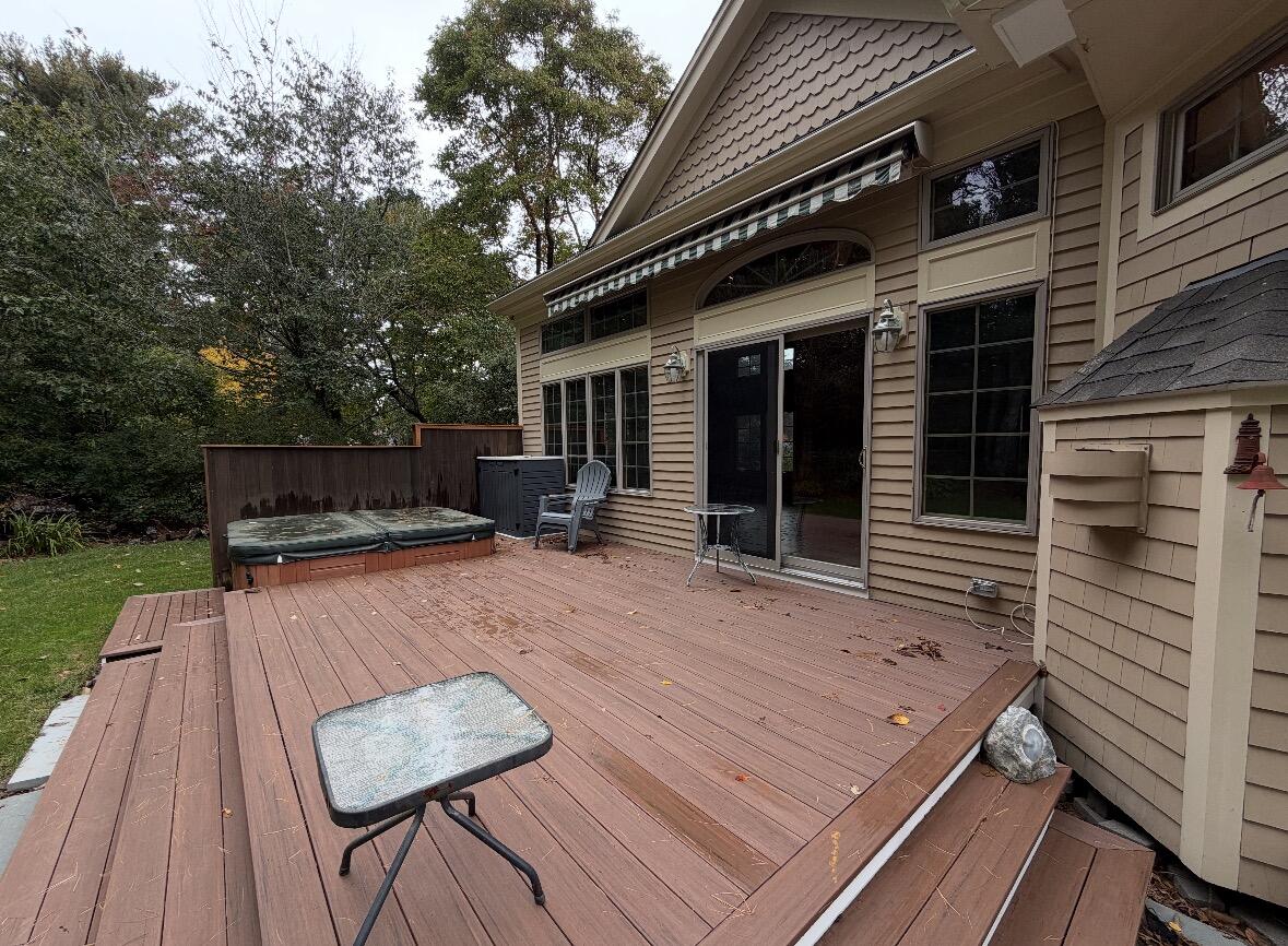 15 Tobisset Street Mashpee MA 02649