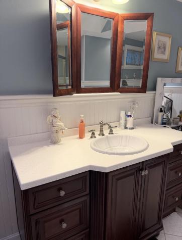 15 Tobisset Street Mashpee MA 02649