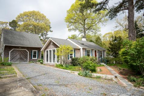 11 Cliff Street Dennis MA 02638