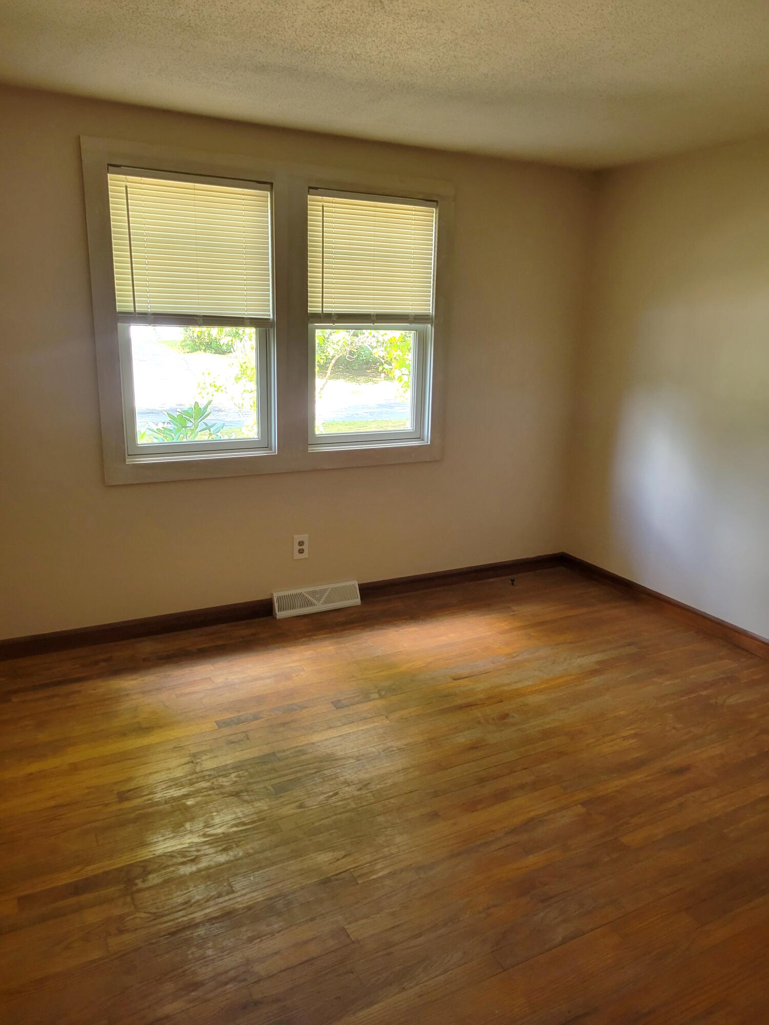 8 Westbury Way Cotuit MA 02635