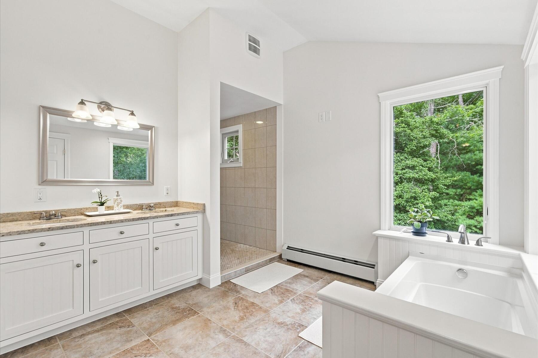 536 Skunknet Road Centerville MA 02632