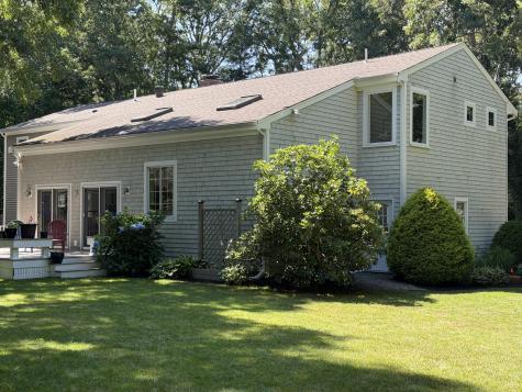 536 Skunknet Road Centerville MA 02632