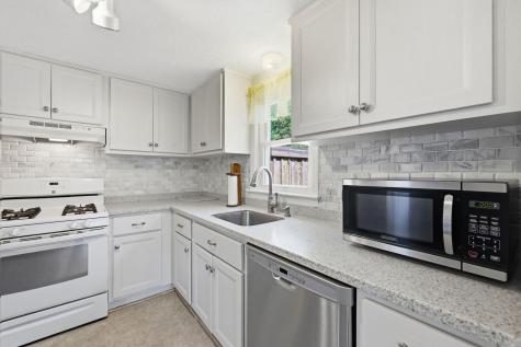 52 Arrowhead Drive Yarmouth Port MA 02675
