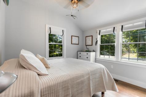 132 Williams Avenue Pocasset MA 02559