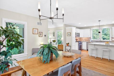 5 Aviators Lane Sandwich MA 02563