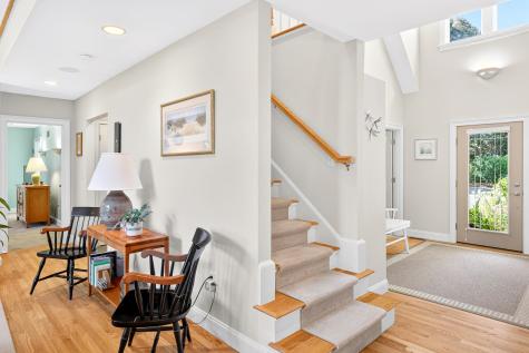 5 Aviators Lane Sandwich MA 02563