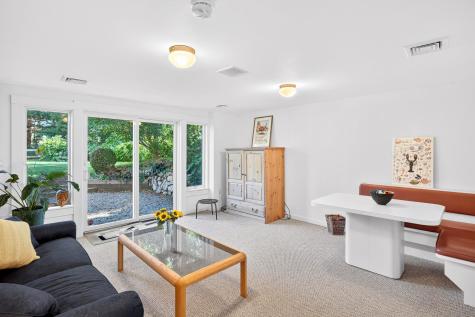 5 Aviators Lane Sandwich MA 02563