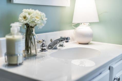 5 Aviators Lane Sandwich MA 02563