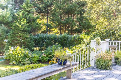 5 Aviators Lane Sandwich MA 02563