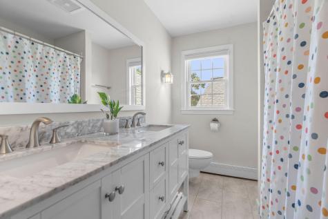 20 Stoughton Lane Chatham MA 02633