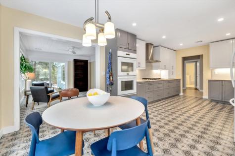 164 Coonamessett Circle Falmouth MA 02536