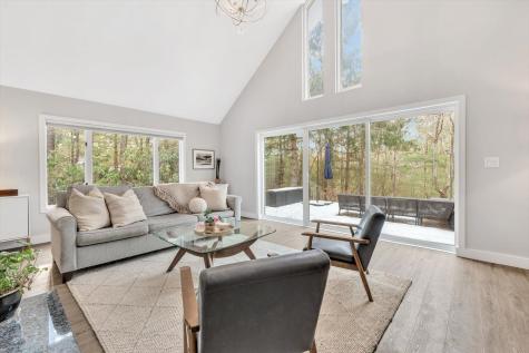 164 Coonamessett Circle Falmouth MA 02536