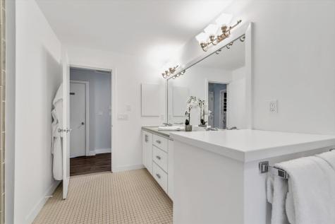 164 Coonamessett Circle Falmouth MA 02536