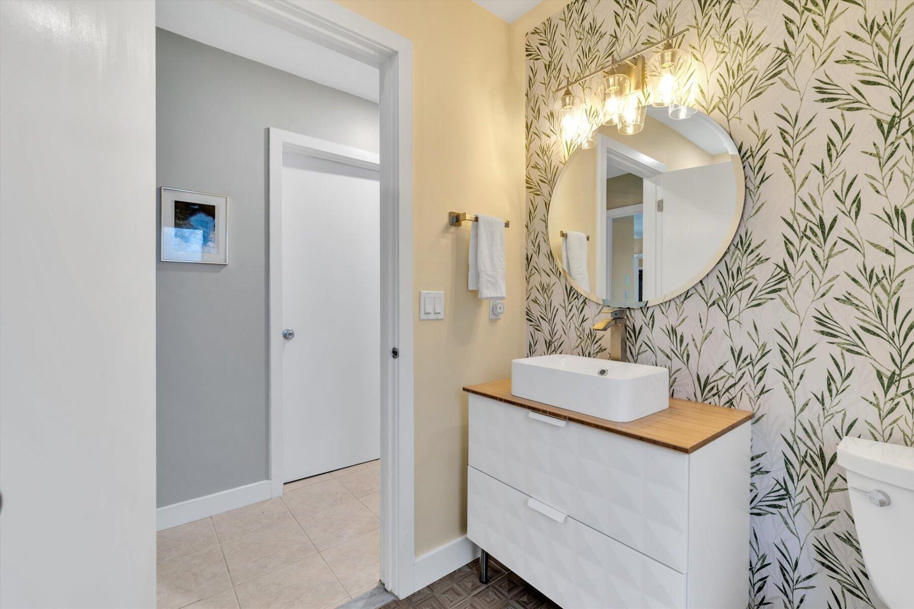 164 Coonamessett Circle Falmouth MA 02536