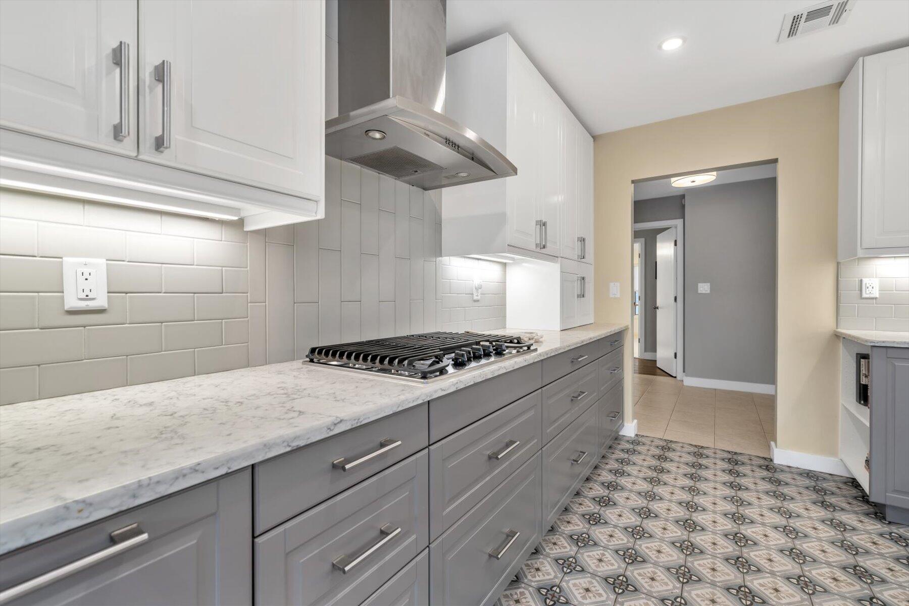 164 Coonamessett Circle Falmouth MA 02536