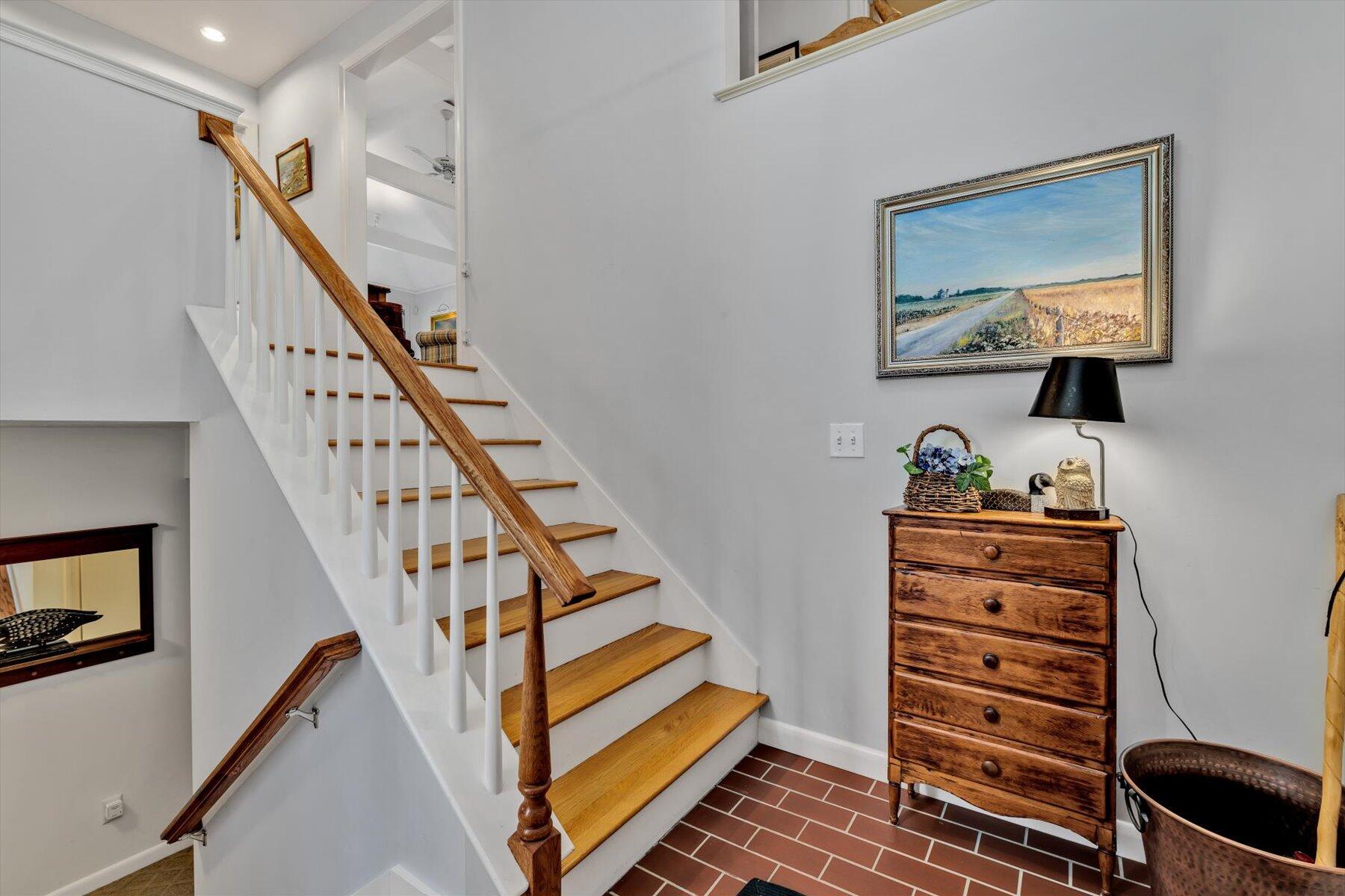 5 Tide Run Mashpee MA 02649