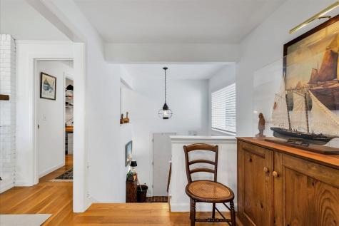 5 Tide Run Mashpee MA 02649