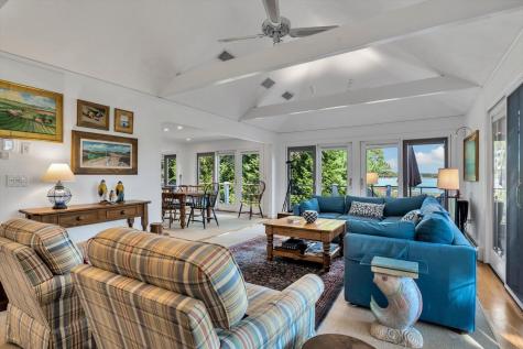 5 Tide Run Mashpee MA 02649