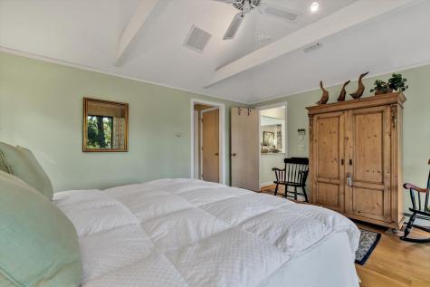 5 Tide Run Mashpee MA 02649