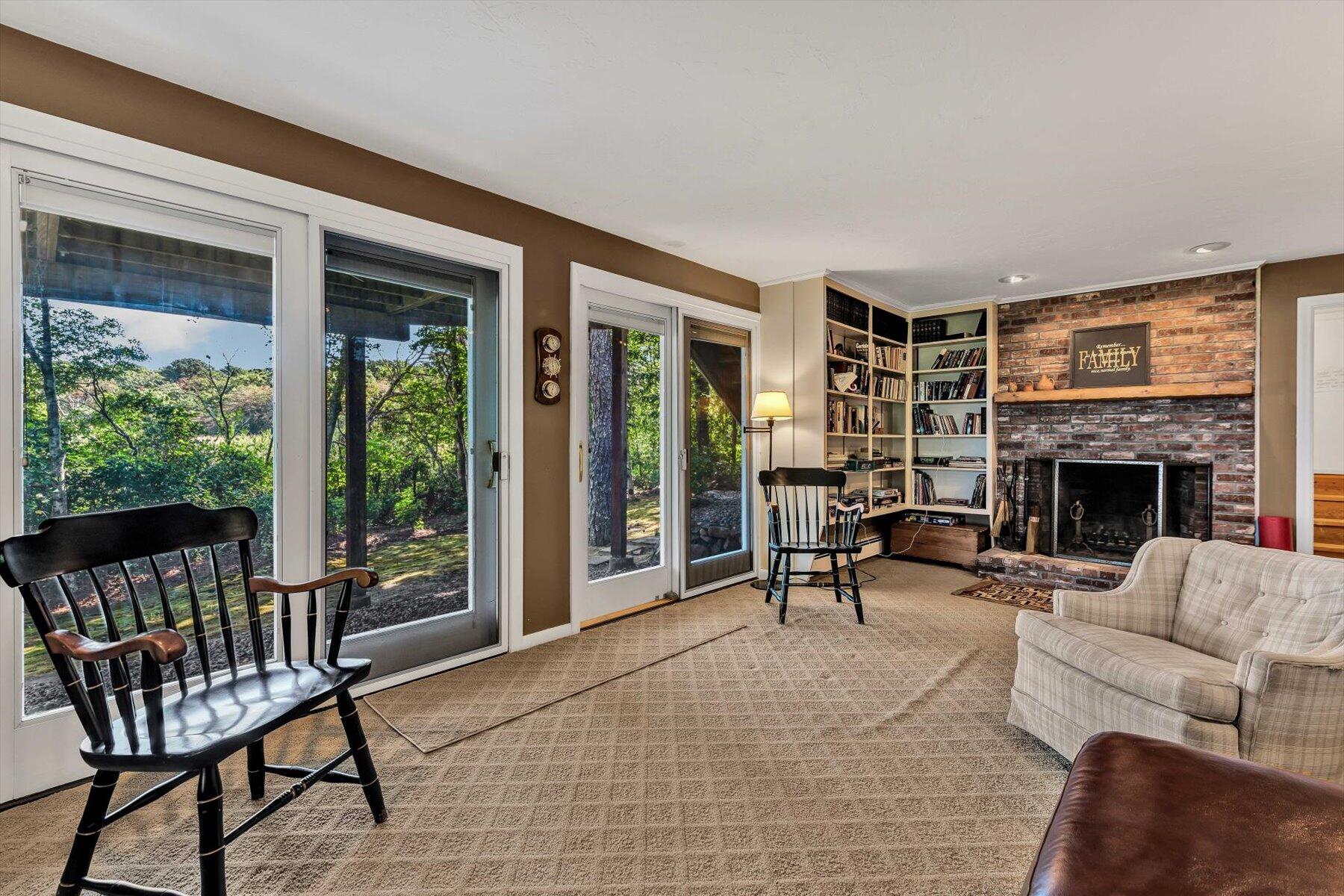 5 Tide Run Mashpee MA 02649