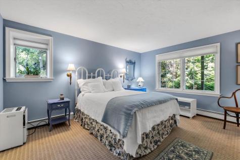 5 Tide Run Mashpee MA 02649