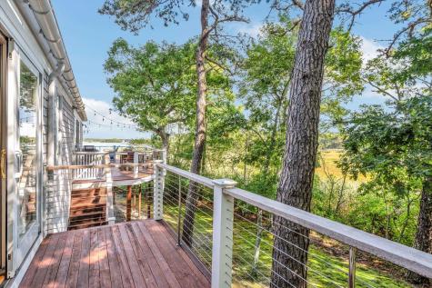 5 Tide Run Mashpee MA 02649