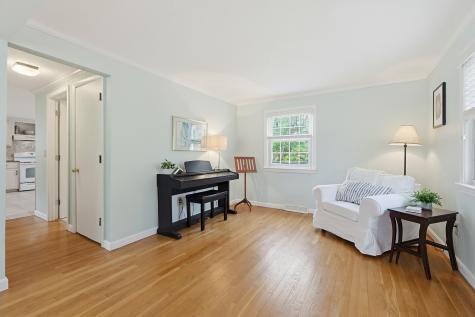 4 Clement Street Sandwich MA 02563