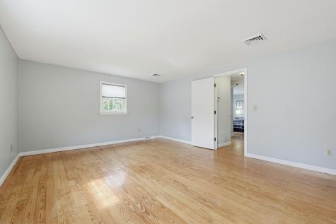 4 Clement Street Sandwich MA 02563