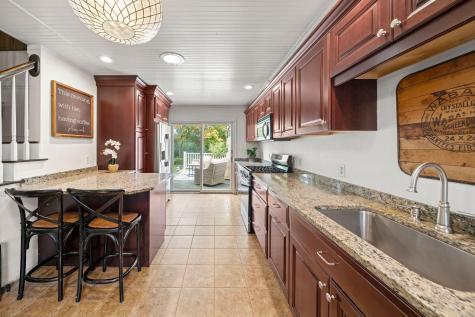 43 Jarves Street Sandwich MA 02563