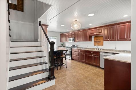 43 Jarves Street Sandwich MA 02563